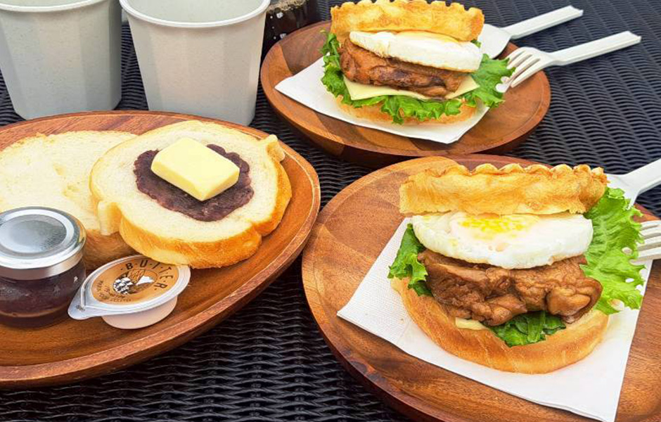 限定朝食月見バーガー